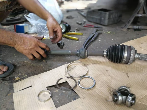 Eski araba bakım süreci