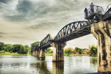 üzerine Tayland river kwai Köprüsü