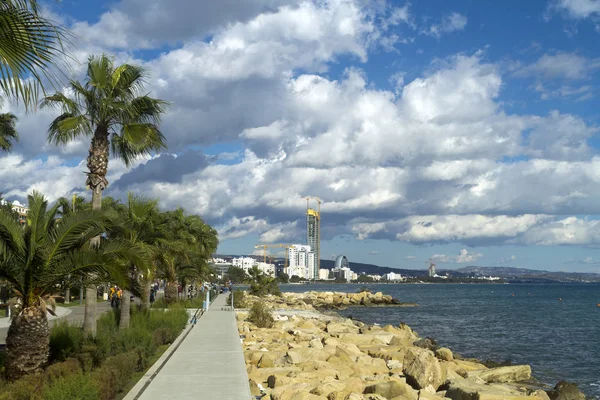 Лимассол Кипр Декабря 2019 Года Морской Путь Набережной Молос Городским — стоковое фото