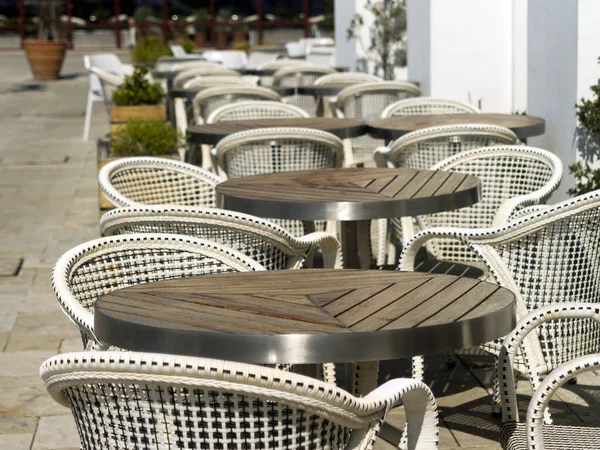 Empty Tables Chairs Street Cafe Sunlight — Stock Photo, Image