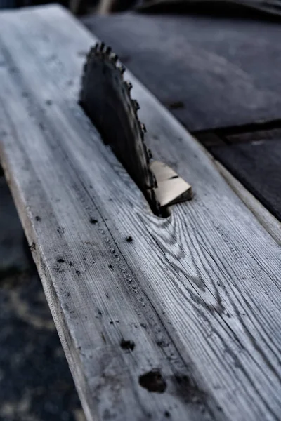 Wood cutting on a machine — Stock Photo, Image