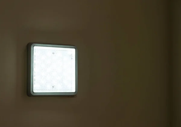 Lámpara led de diodo montada en pared — Foto de Stock