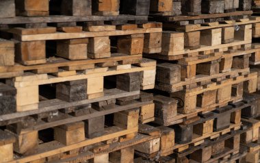 Wooden coasters for large items