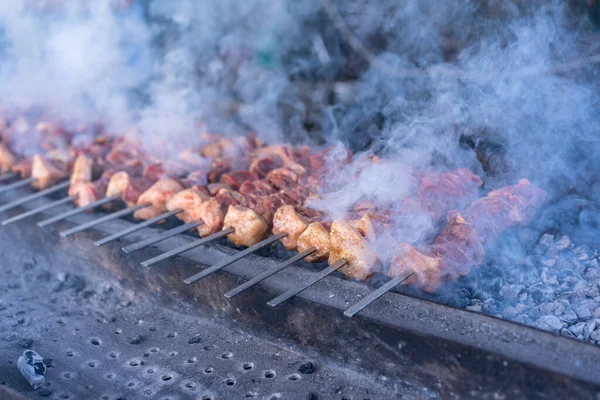 Barbecue Gegrild Houtskool — Stockfoto