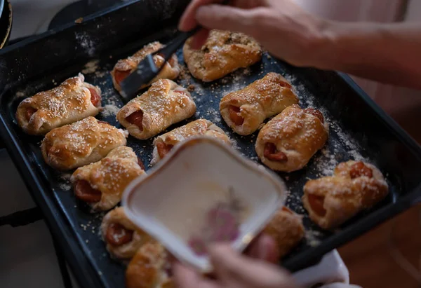 Zoet Gebak Een Bakplaat Uit Oven — Stockfoto