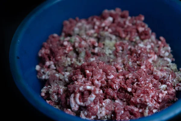 Das Hackfleisch Liegt Teller — Stockfoto