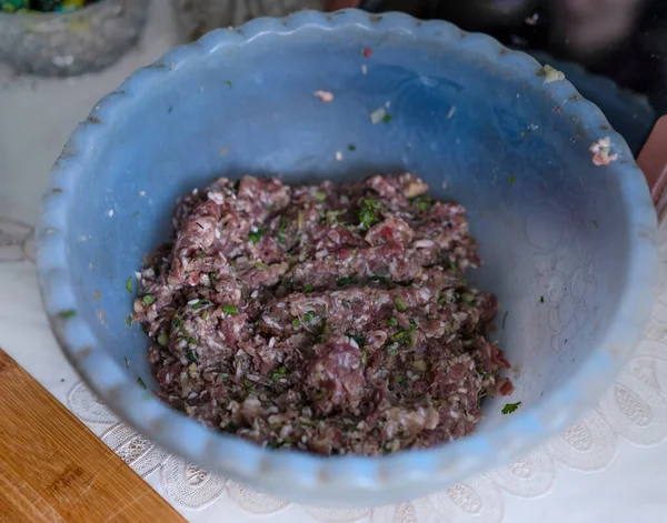 Cucinare Cavolo Ripieno Preparazione Carne Macinata Foglie Cavolo — Foto Stock