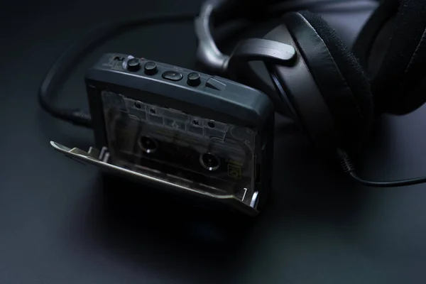 Reproductor Cassette Sobre Fondo Negro — Foto de Stock