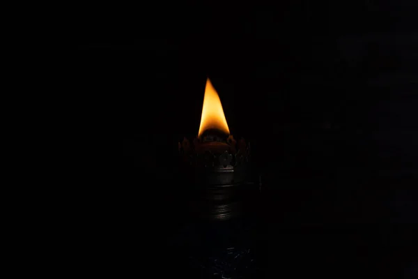 Kerosine Lamp Een Houten Achtergrond — Stockfoto