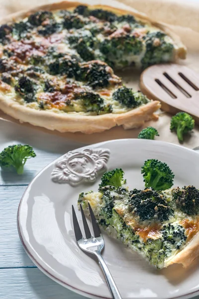 Brokoli ve peynirli börek — Stok fotoğraf
