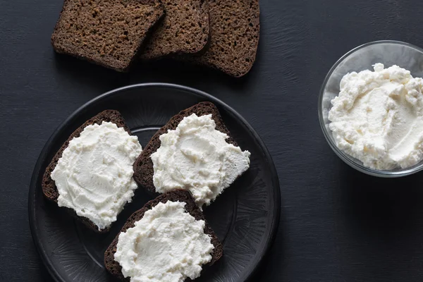 Sanduíches com queijo creme — Fotografia de Stock