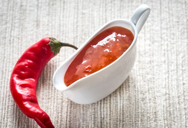 Tatlı Tay chili sos kase — Stok fotoğraf