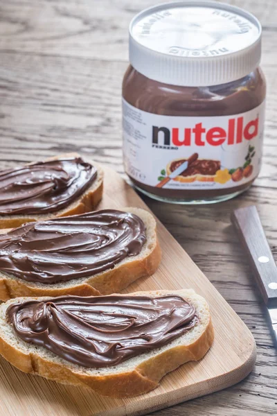 Nutella Fındıklı kavanoz yaymak — Stok fotoğraf