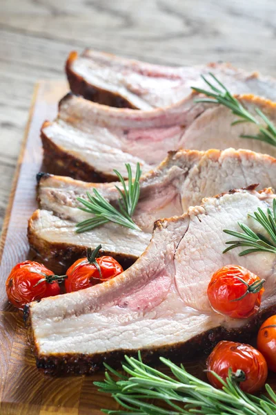 Grilled pork ribs on the wooden board — Stock Photo, Image