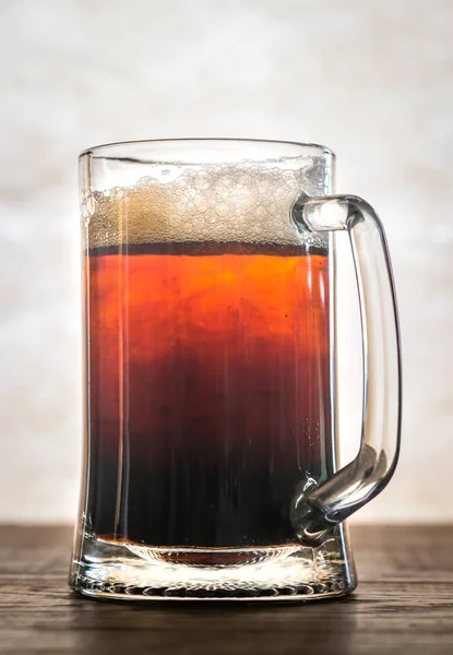 Black and Tan beer cocktail — Stock Photo, Image