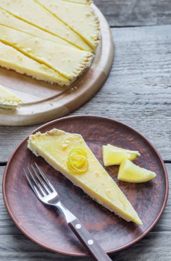 Limon ekşi plaka üzerinde bölümü