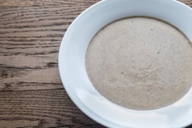 Kremalı mantar çorbası bölümünü