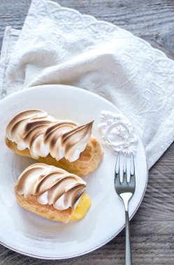 Eklerleri Limon Lor ve beze