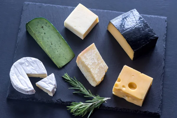 Various types of cheese — Stock Photo, Image