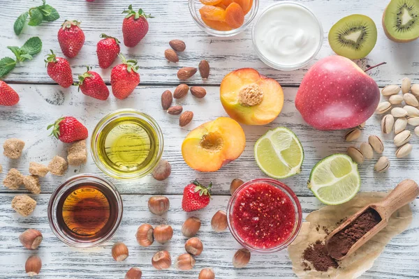 Sağlıklı tatlı için malzemeler