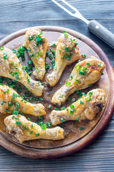 Fırında tavuk budu.