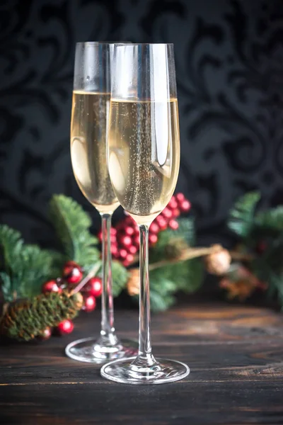 Gasses of champagne with Christmas tree — Stock Photo, Image