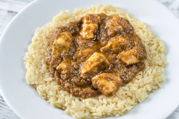 Makaron w sosie korma — Zdjęcie stockowe