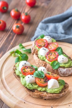 sandviç ile avokado Yapıştır