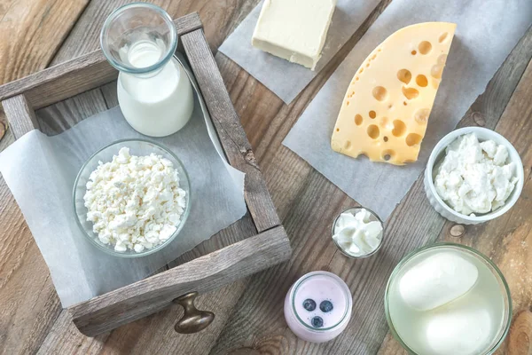Асортимент молочних продуктів — стокове фото