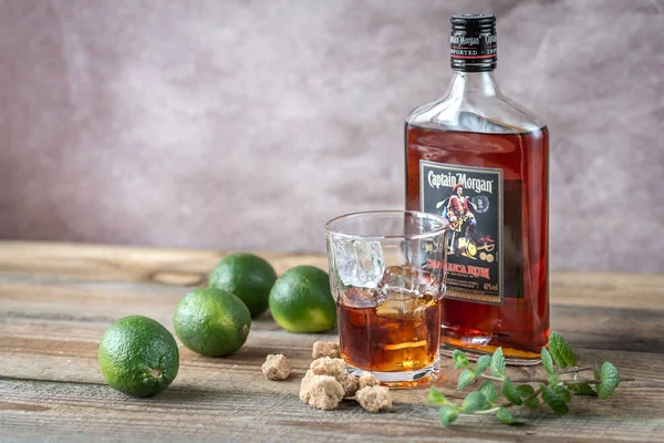 Bottle of Captain morgan rum — Stock Photo, Image