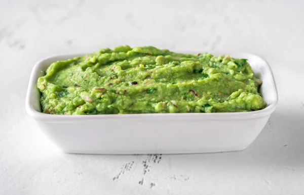 Schüssel Guacamole — Stockfoto