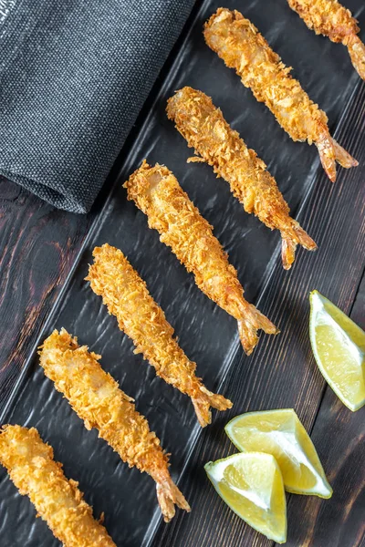 Γαρίδες tempura στο πιάτο — Φωτογραφία Αρχείου