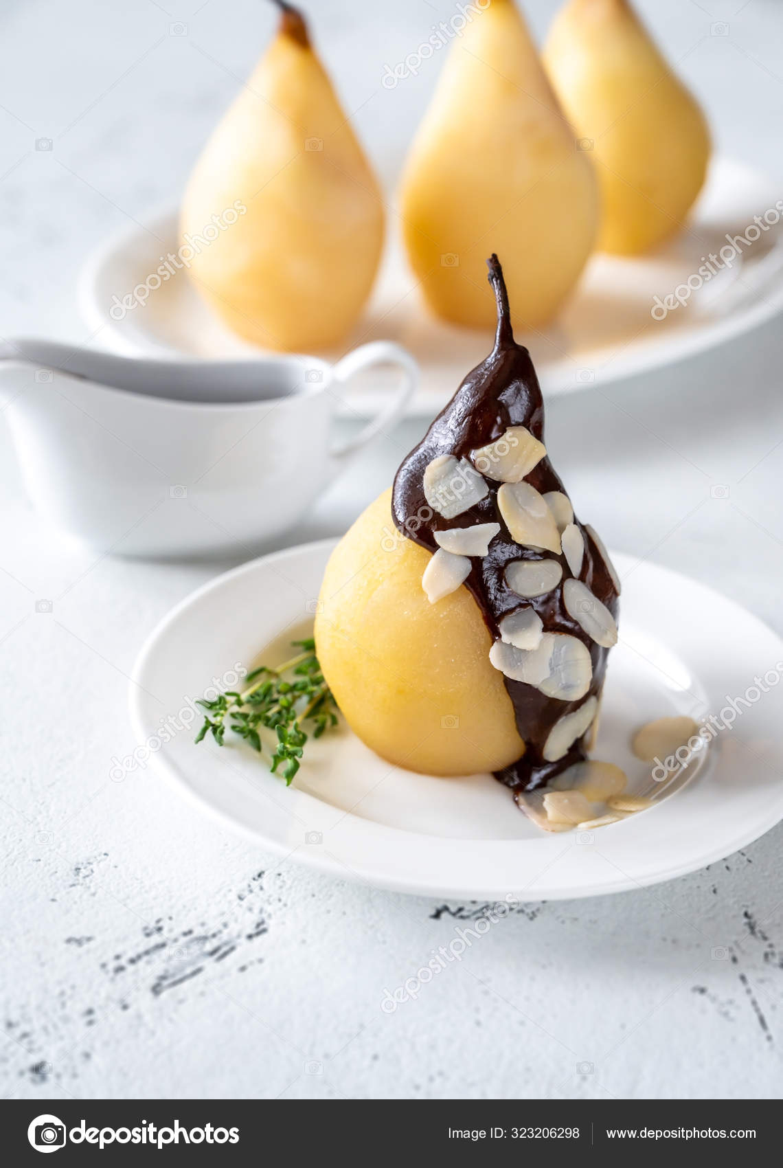 Poire belle Helene — Stock Photo © alex9500 323206298