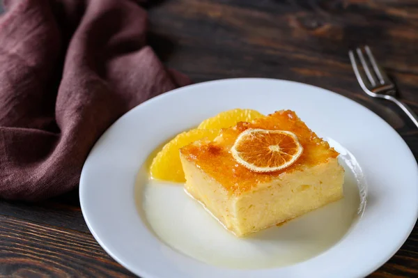 Bolo de laranja Portokalopita — Fotografia de Stock