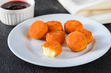 Camembert Nuggets 