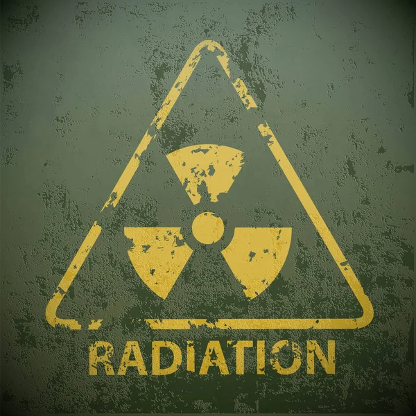 Желтый предупреждающий знак радиоактивности — стоковое фото