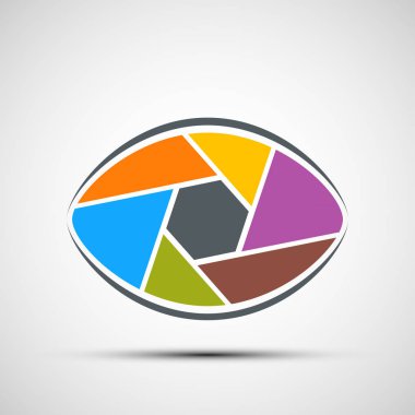 Logo insan gözü lens şeklinde.