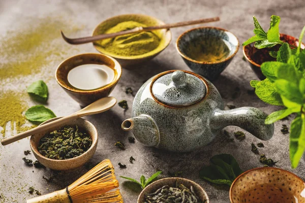 çeşitli yeşil çay türleri, sağlıklı içecek, çay seremonisi