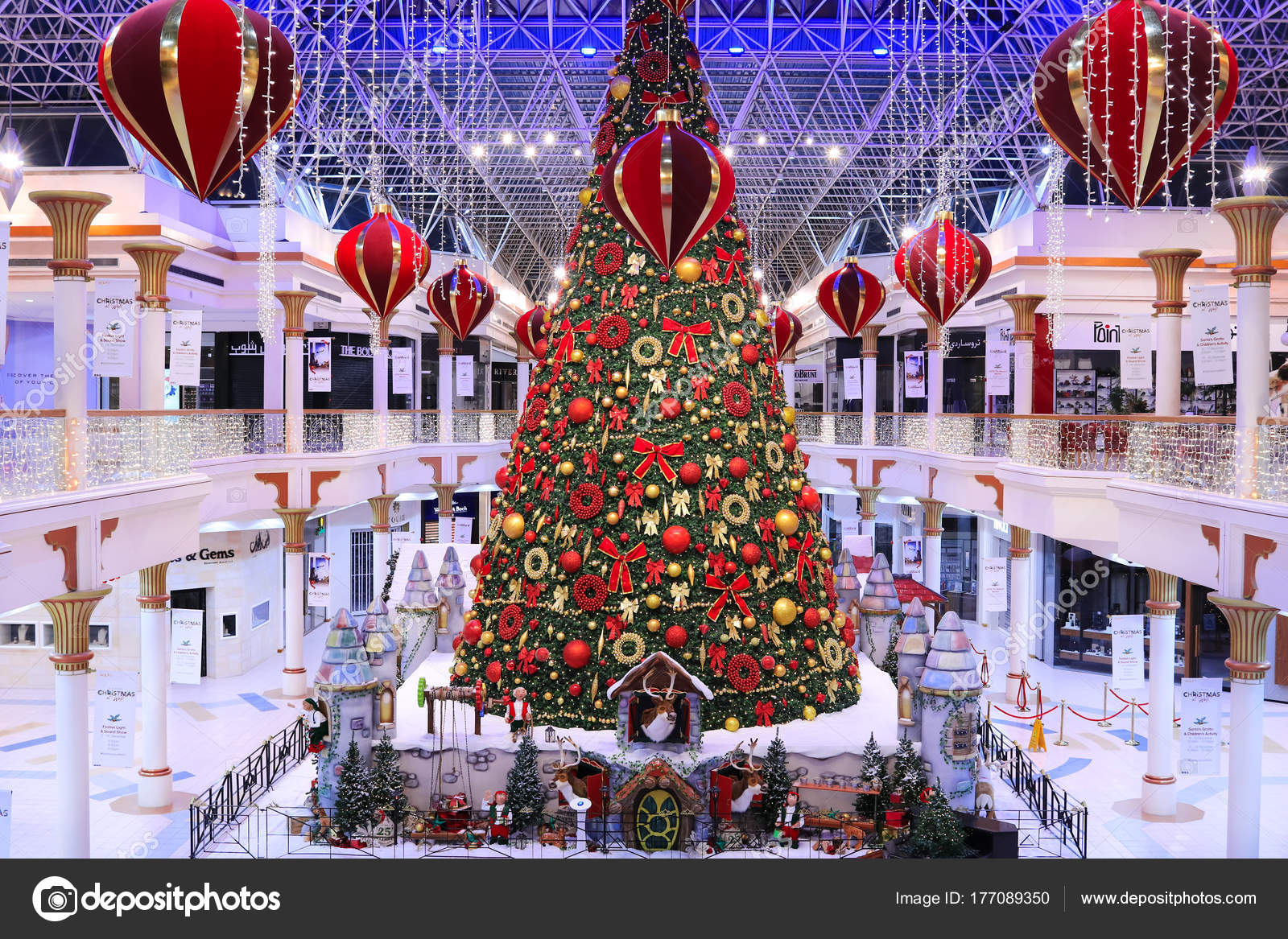  Christmas  Decorations  Dubai  Mall www indiepedia org