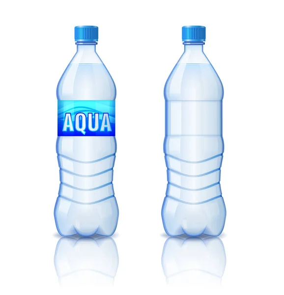 Botella de plástico realista con agua mineral aislada sobre fondo blanco ilustración vectorial — Archivo Imágenes Vectoriales