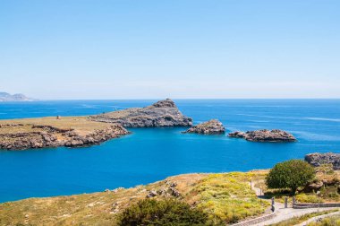 Dan yukarıda için Saint Pauls Bay Acropolis görüntüleyin