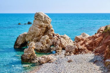 Kıbrıs Adası yakınlarında Aphrodites Rock beach