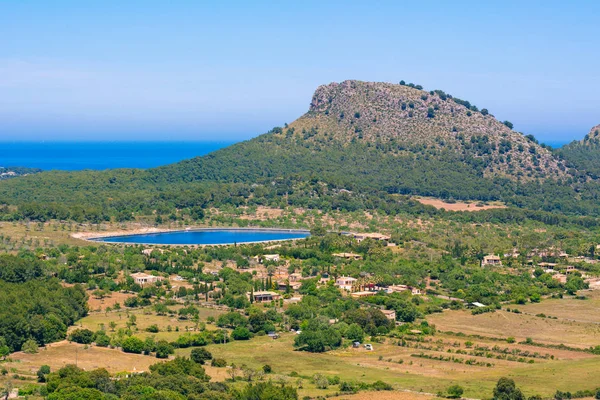 Cala Ratjada op Majorca, prachtig zomers landschap, eiland Mallorca, Spanje — Stockfoto