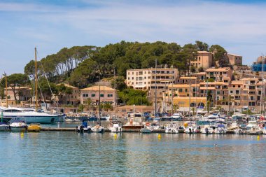 Port de Soller, Majorca seaside resort, a popular tourist destination. Baleares, Spain