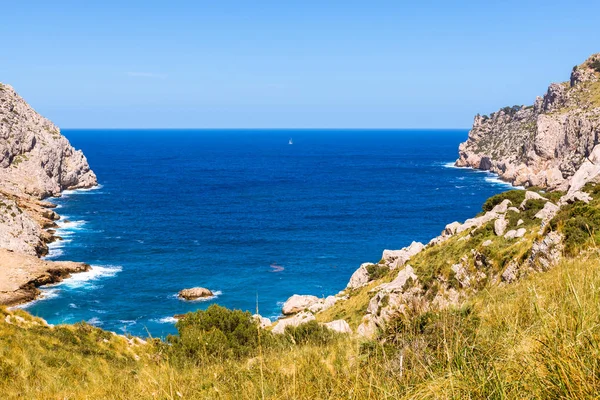 Cala Figuera, Mayorka Adası, Baleares, İspanya 'da güzel bir sahil.