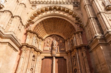 La Seu 'nun mimari detayları, Santa Maria de Palma de Mallorca' nın gotik katedrali, Baleares, İspanya