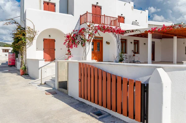 希腊帕洛斯 2014年4月18日 帕洛斯岛上的夏季别墅 美丽的希腊建筑 Cyclades — 图库照片