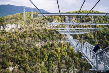 Sochi, Olimpiyat Parkı yakın vadide arasında en uzun asma köprü 