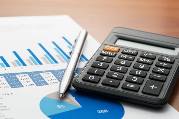 Checking accounting report on business table. — Stock Photo, Image