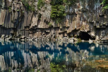 Cheonjeyeon ilk şelale